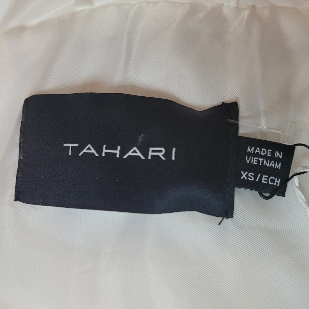 Women's White Puffer Jacket - Picture 4 of 5
